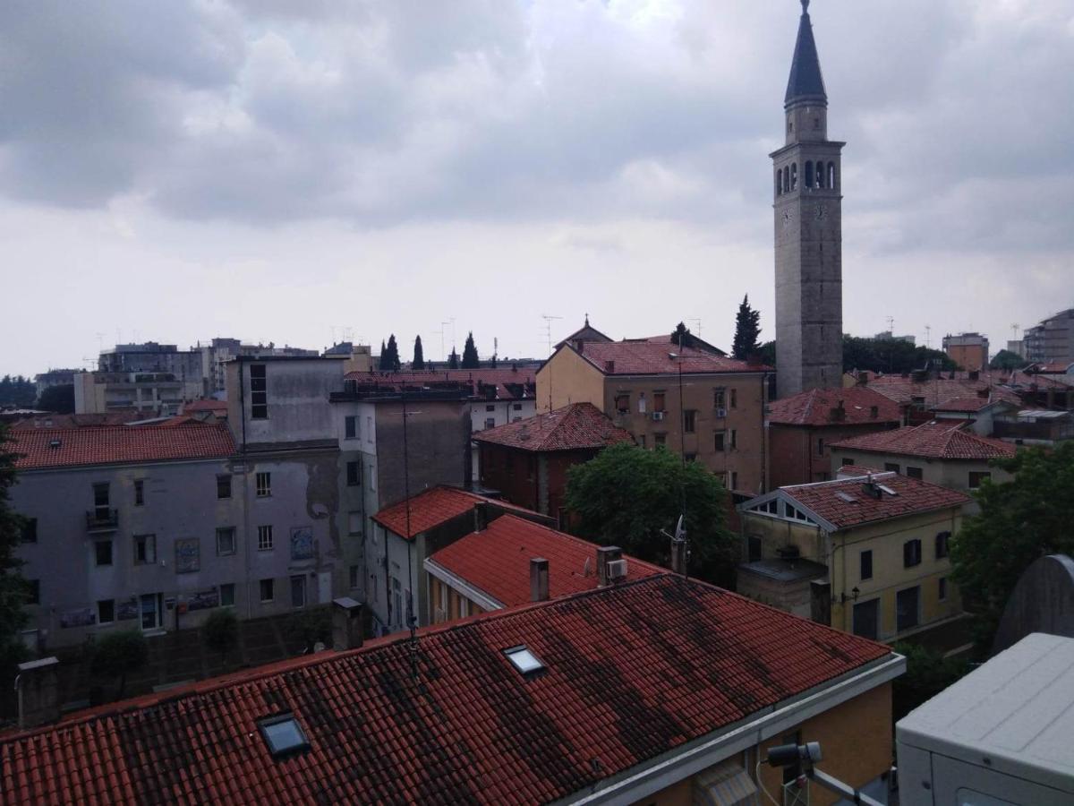 Appartamento Centro Storico Monfalcone Eksteriør billede